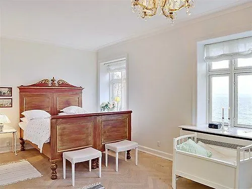 Snekkersten 2* Helsingør